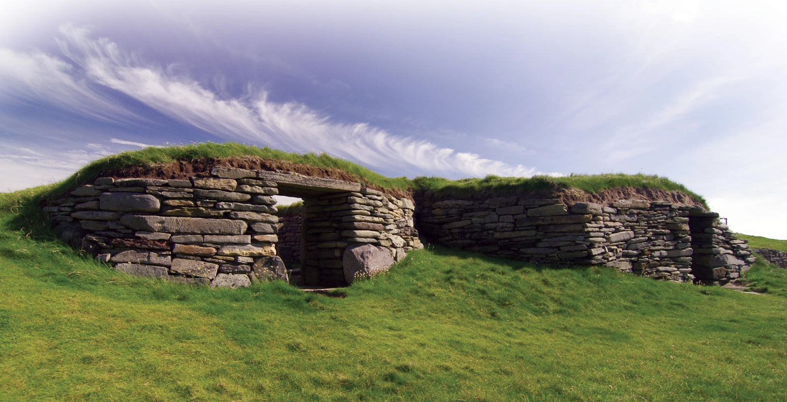 Unearthing the Origins of Whiskey up to its Non Alcoholic Alternatives