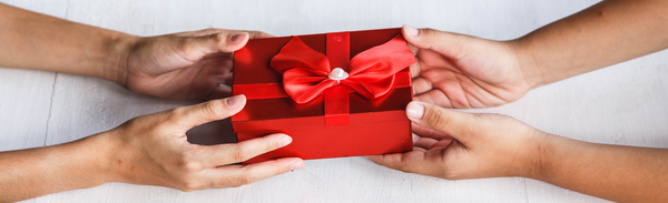 Psychology of Gift-Giving: Unraveling the Christmas Spirit